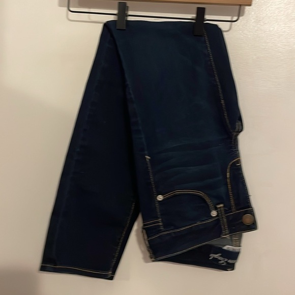 American Eagle Dark Wash Skinny Jeans 4 Short - Picture 9 of 11